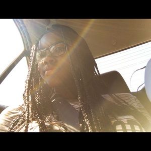 Meet your Posher, Ashley